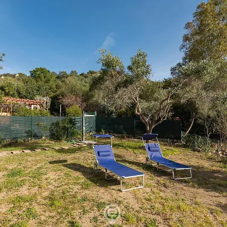 Crystal Waters House Holiday home *